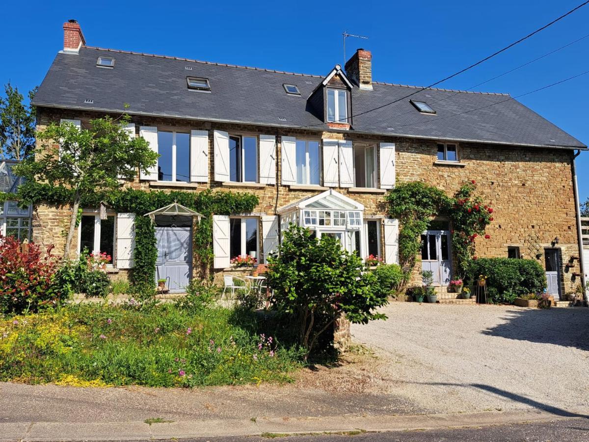 La Paix, Gite Bucolique En Normandie Conde-sur-Noireau Exterior photo